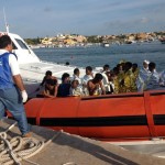 ++ Naufragio Lampedusa: 14 cadaveri, anche 2 bambini ++