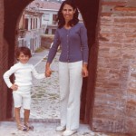Con mamma Carla nel 1972